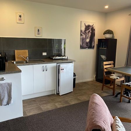 Aratahi Cottages Carterton Екстериор снимка