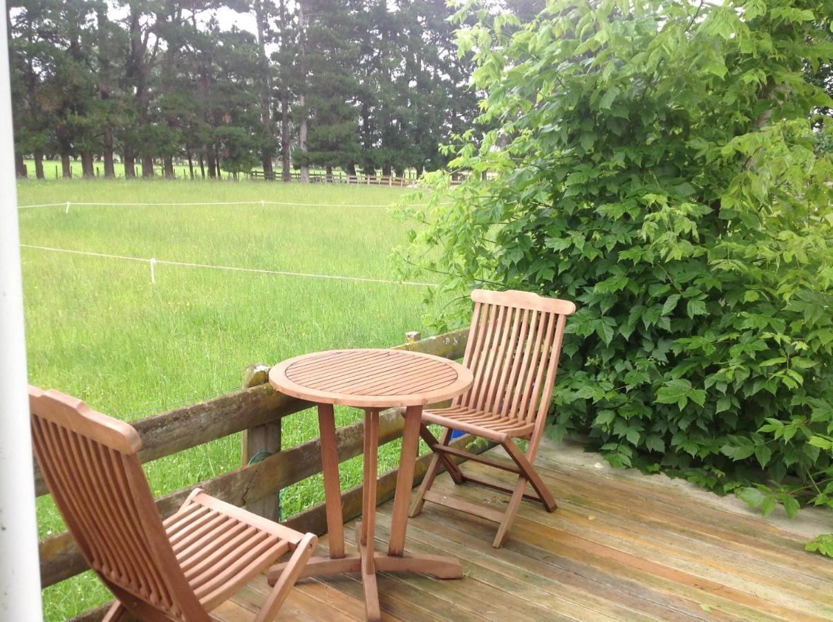 Aratahi Cottages Carterton Екстериор снимка