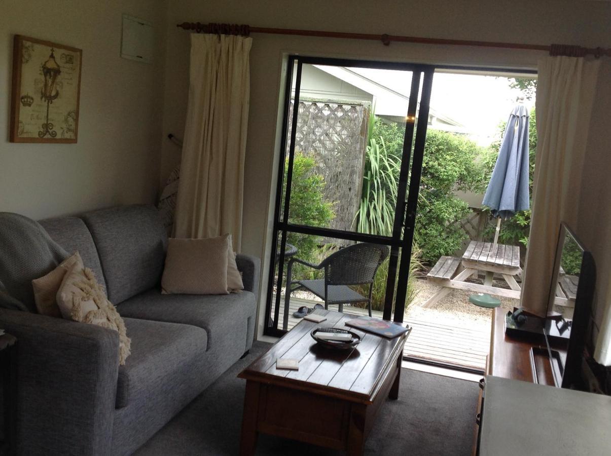 Aratahi Cottages Carterton Екстериор снимка
