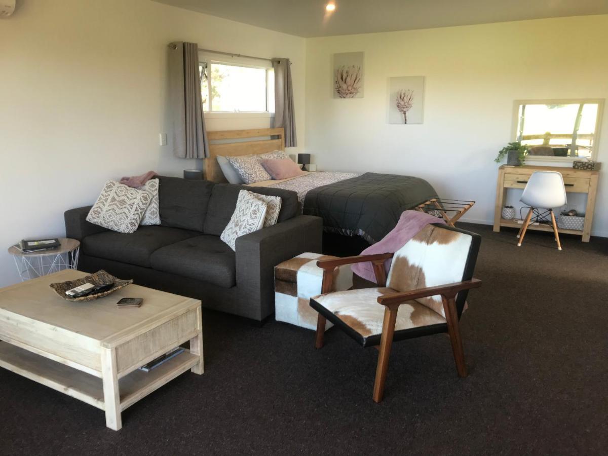 Aratahi Cottages Carterton Екстериор снимка